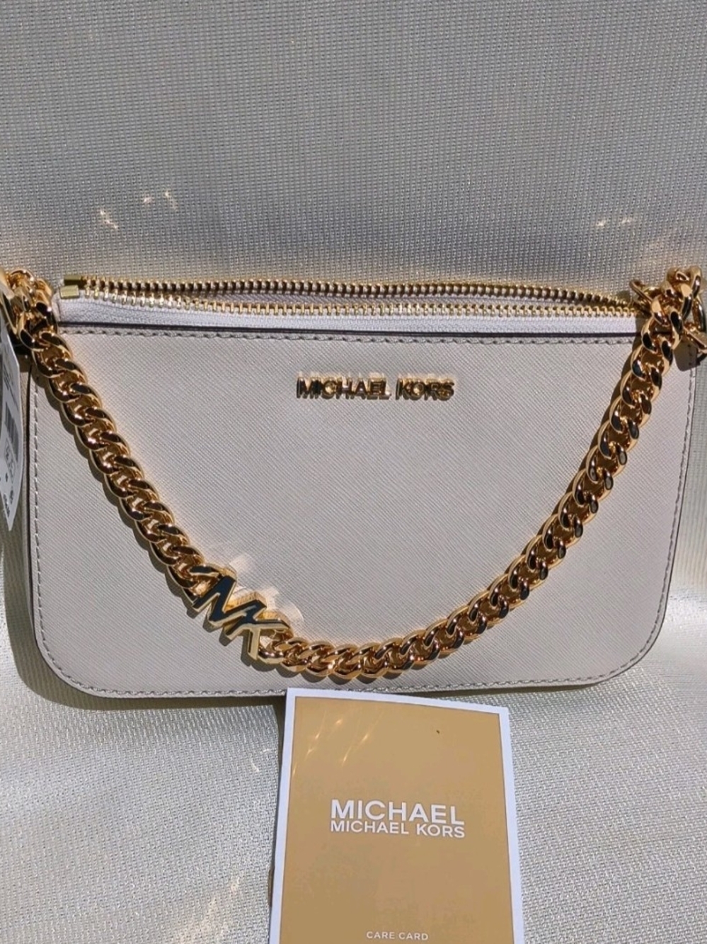 Michael Kors Jet Set Sm MK Chain Pouchette Leather Light Cream with Gold NWT$198